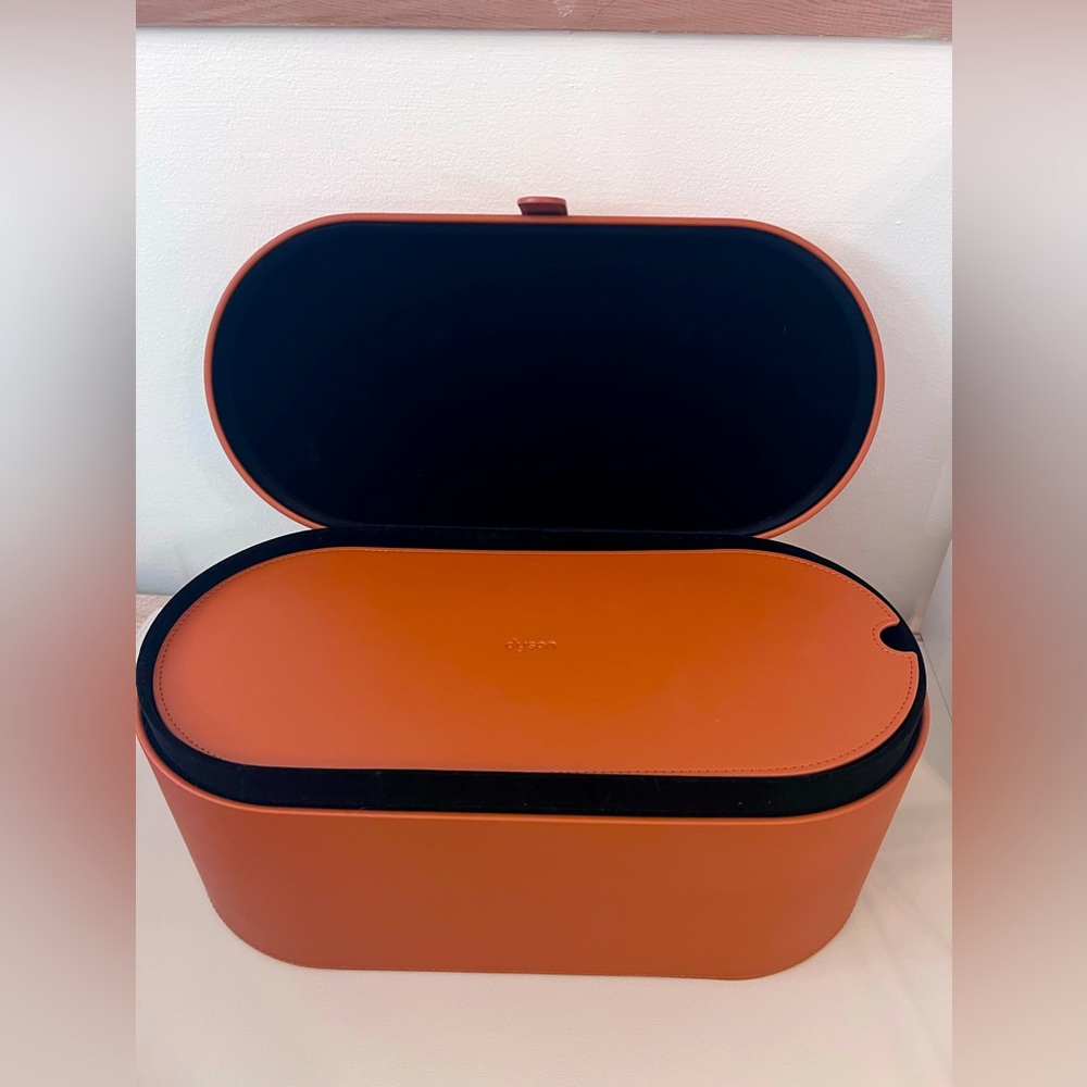 First Generation Dyson Airwrap Styler Complete